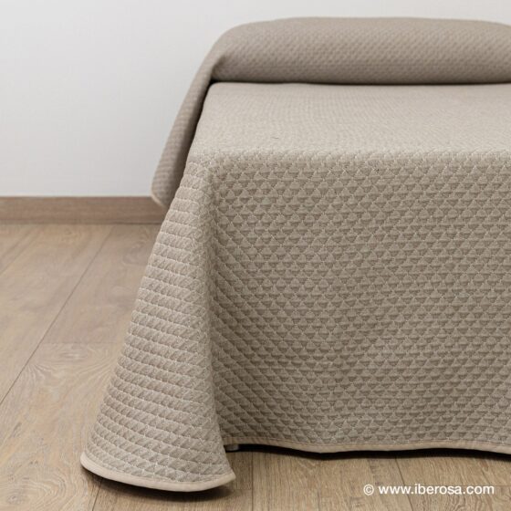 Colcha Rin beige entretiempo